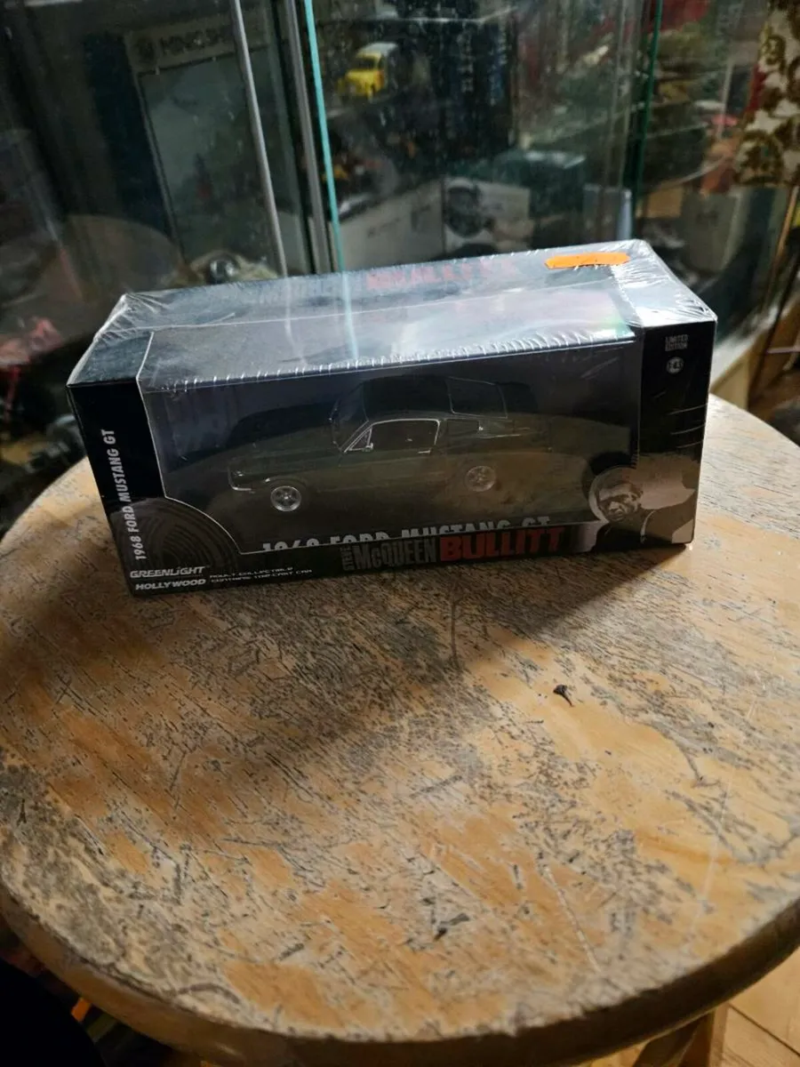 Corgi Greenlight Ford Mustang Bullitt - Image 1