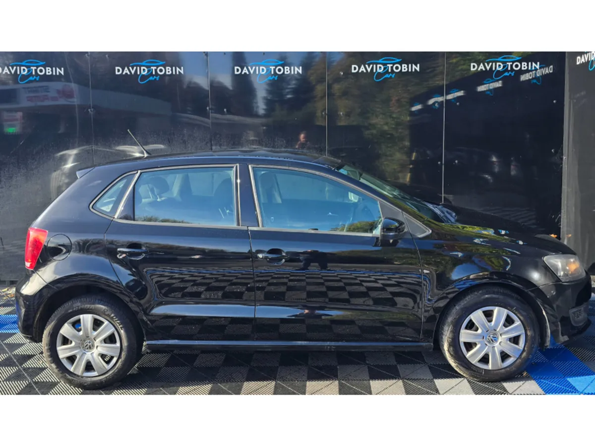 Volkswagen Polo 1.2 PETROL MANUAL - Image 2