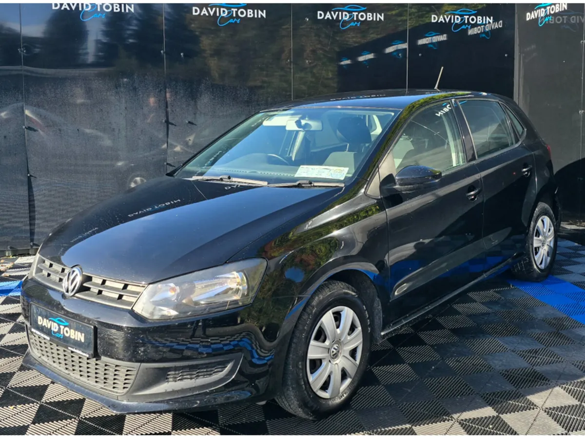 Volkswagen Polo 1.2 PETROL MANUAL - Image 3