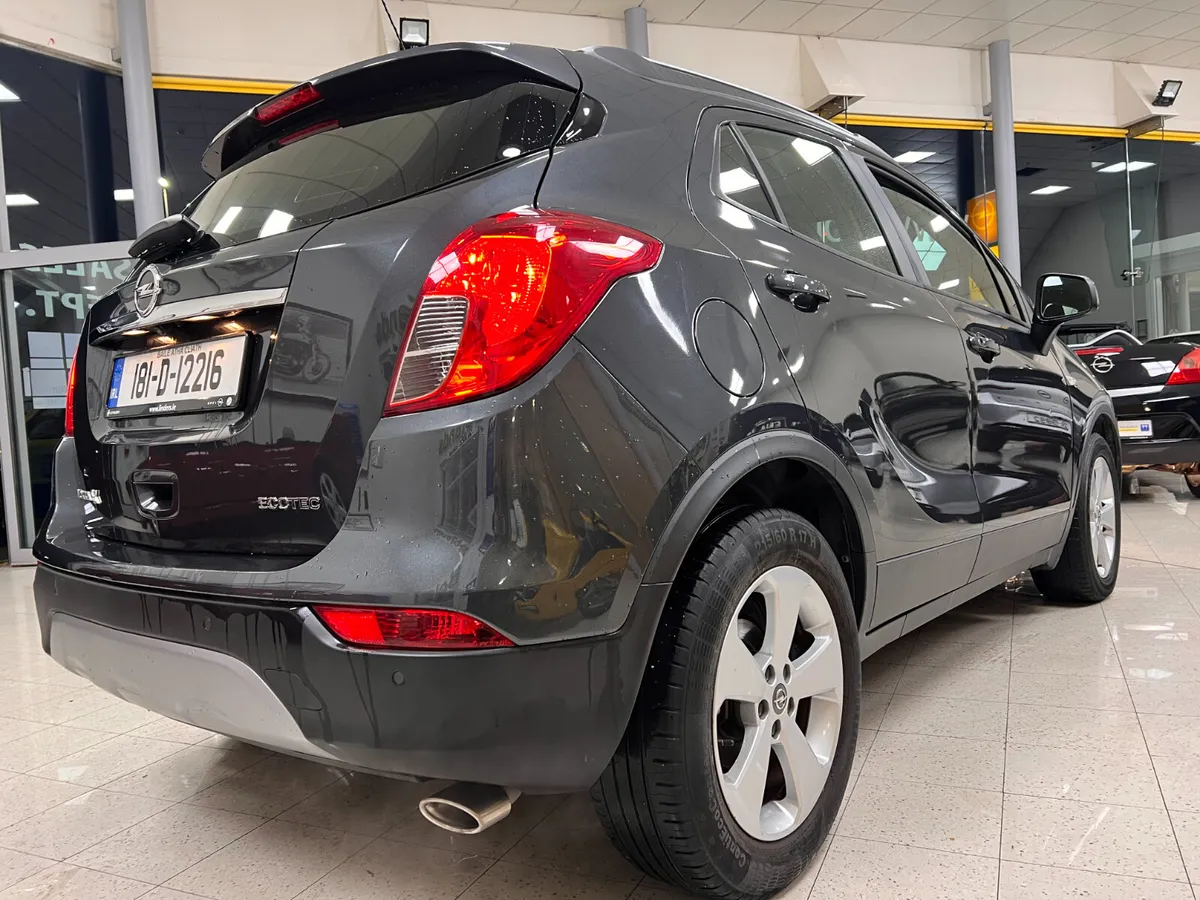 Superb Value One Owner As New Tiny Kms Nice Spec R - Image 2