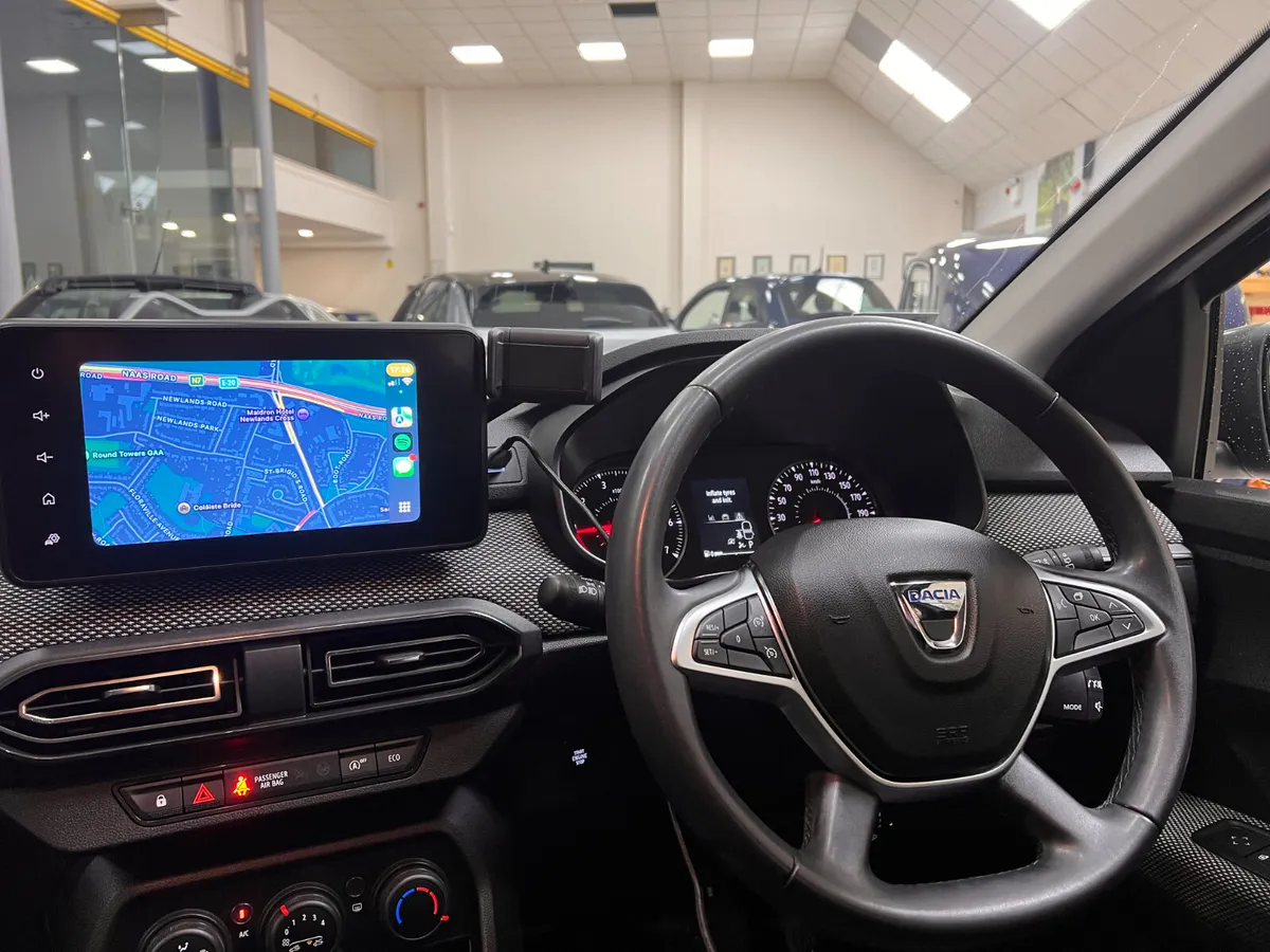 RARE AUTOMATIC Hugh Spec Tiny Kms As New Rear Cam - Image 3