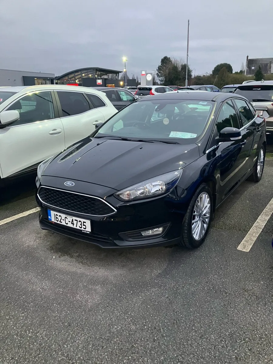 Ford Focus Saloon 1.5 Intense - Image 1