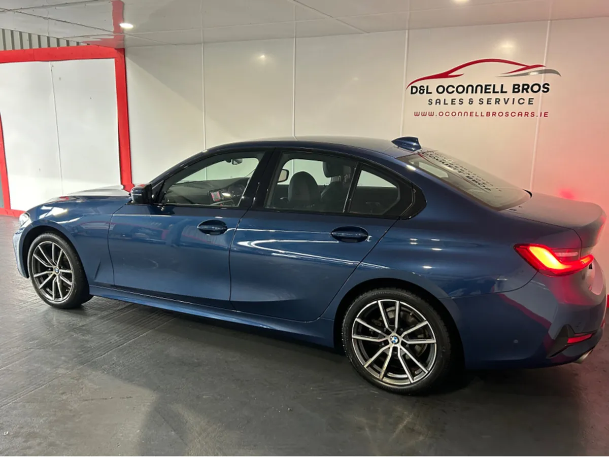 BMW 3-Series SPORT MHEV AUTO 320 D - Image 2