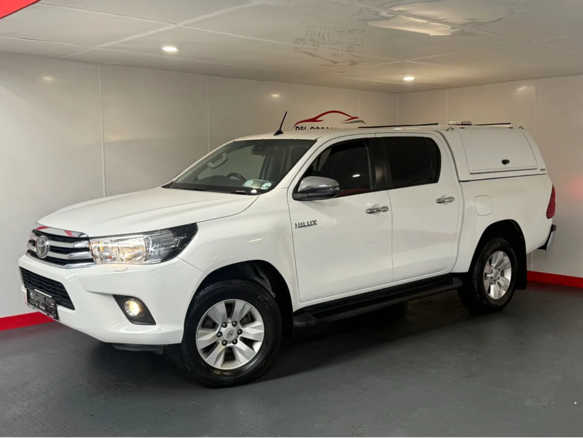 Toyota Hilux 2.4 D-4D ICON D/C 2.4D4D 148BHP 4WD 5 - Image 2