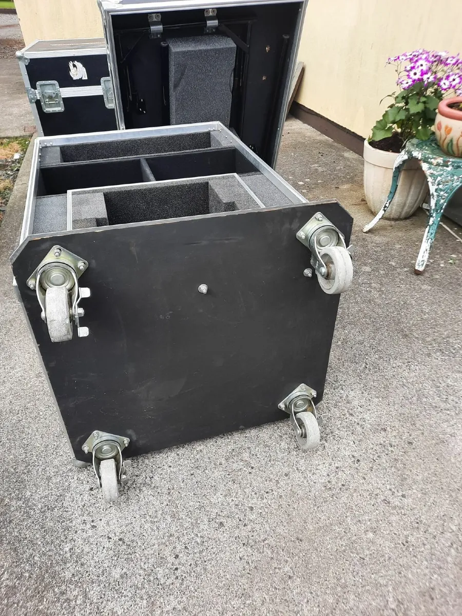 Music equipment - Image 3