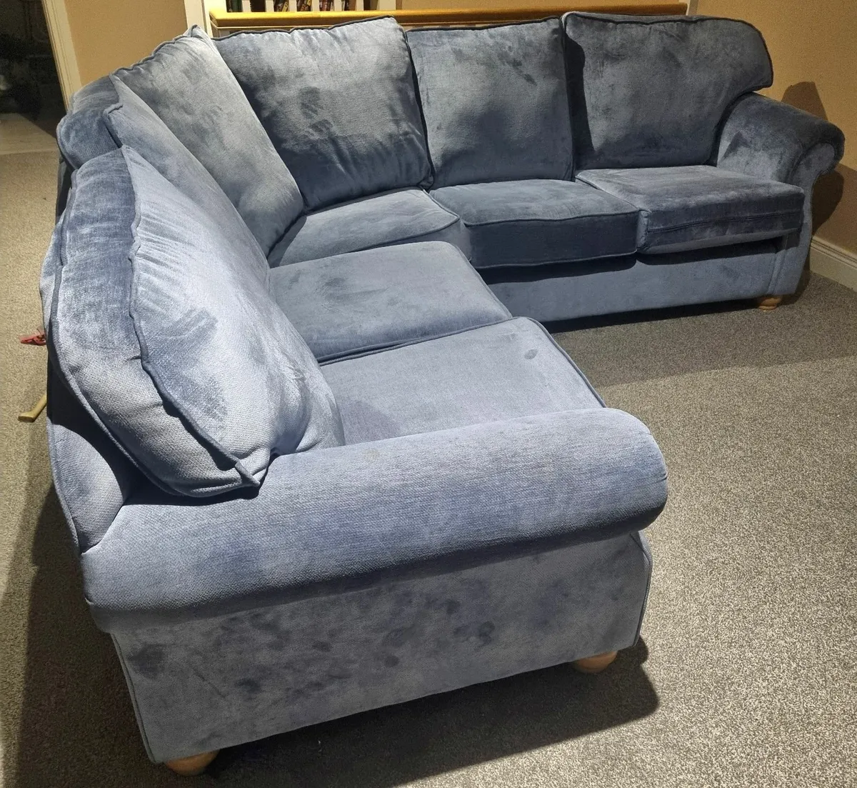 L shaped couch - Image 3