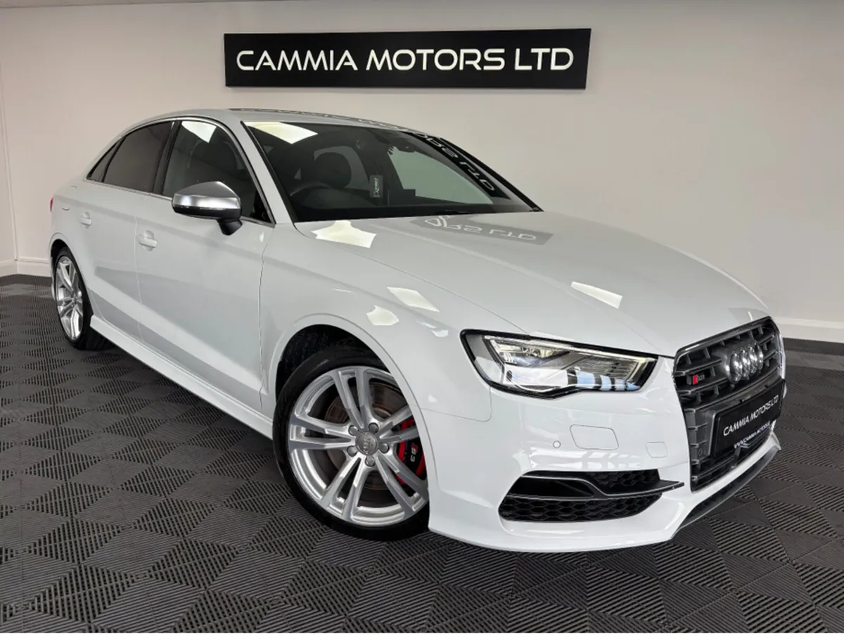 Audi S3 AUDI S3 SALOON 300BHP AUTO ONLY 17,000 KIL - Image 4