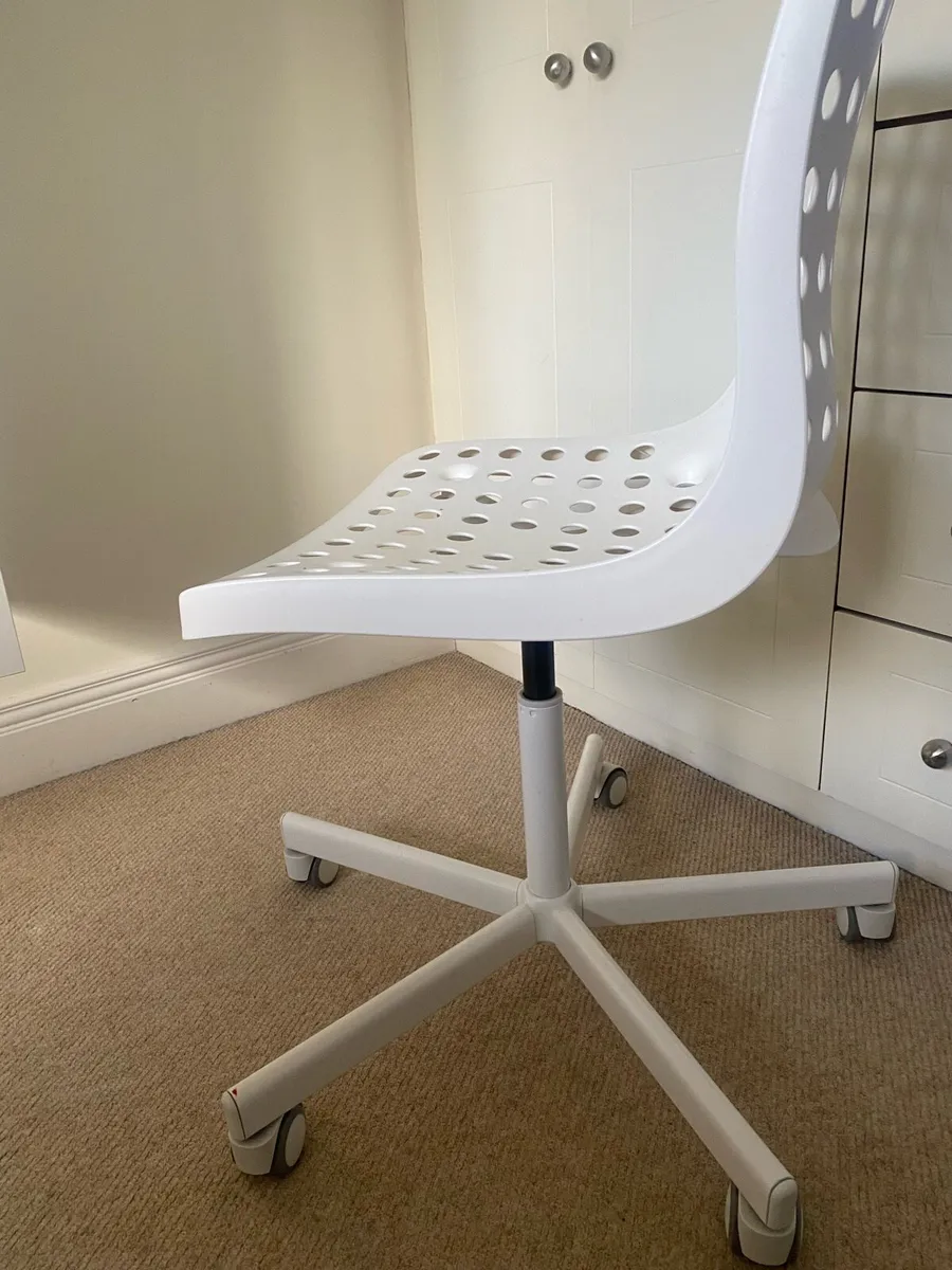 Ikea swivel desk chair - Image 2
