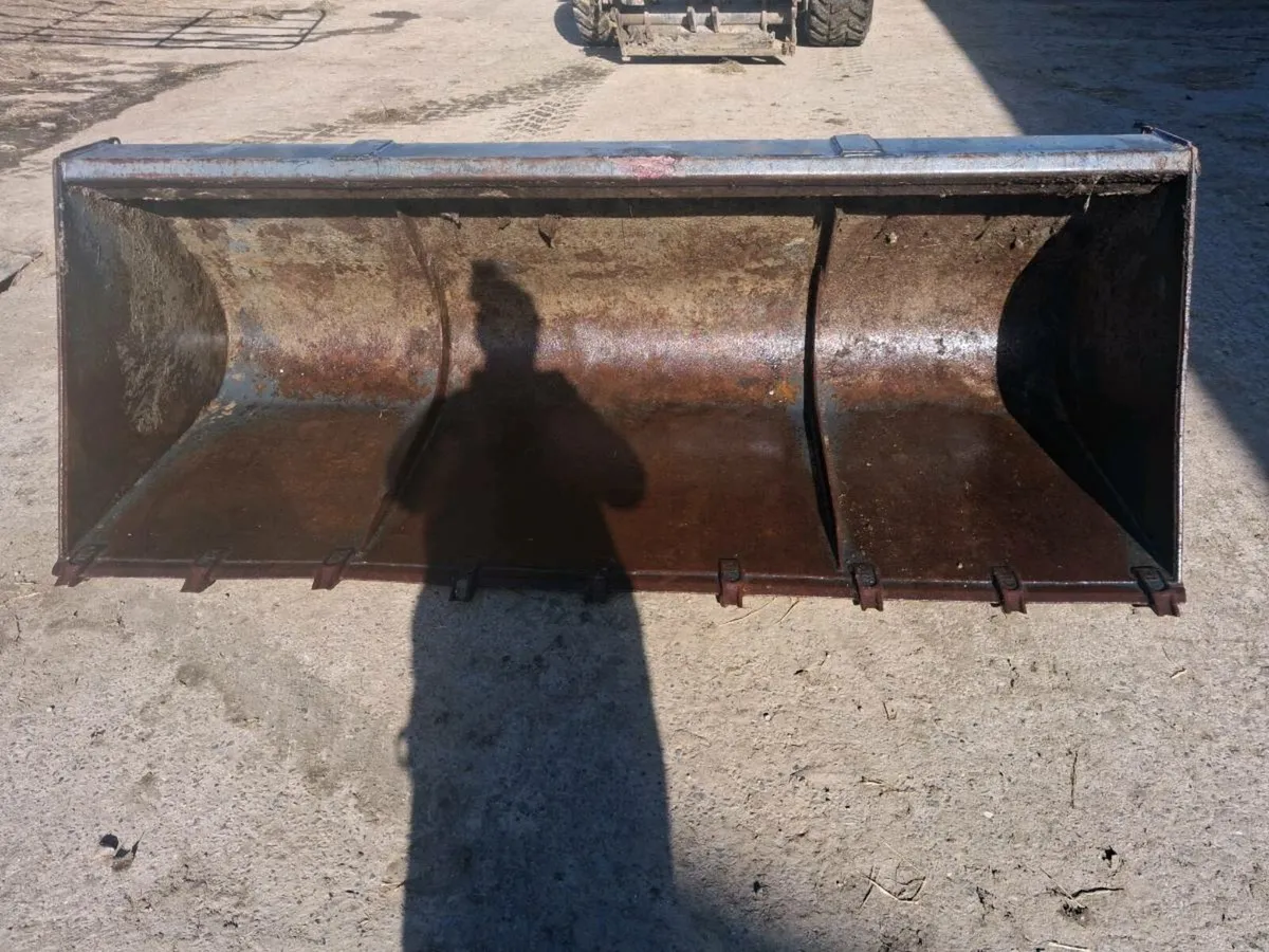 Merlo 8foot bucket - Image 2