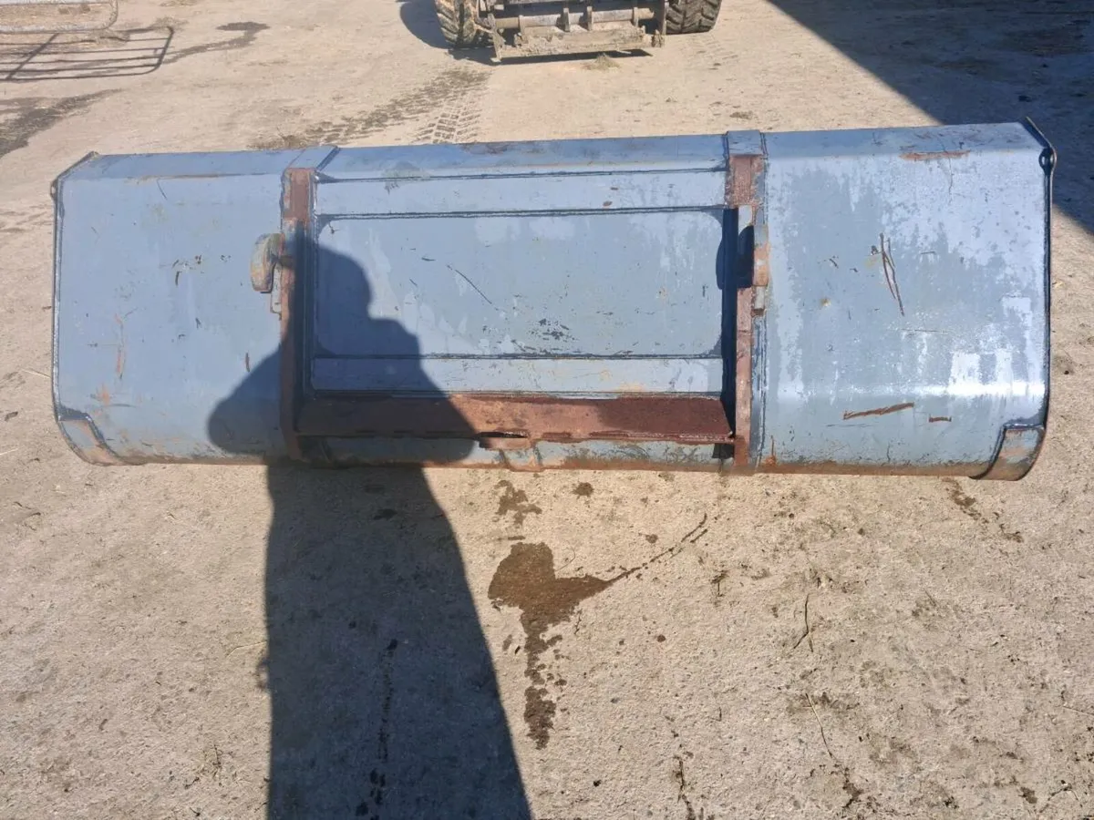 Merlo 8foot bucket - Image 3