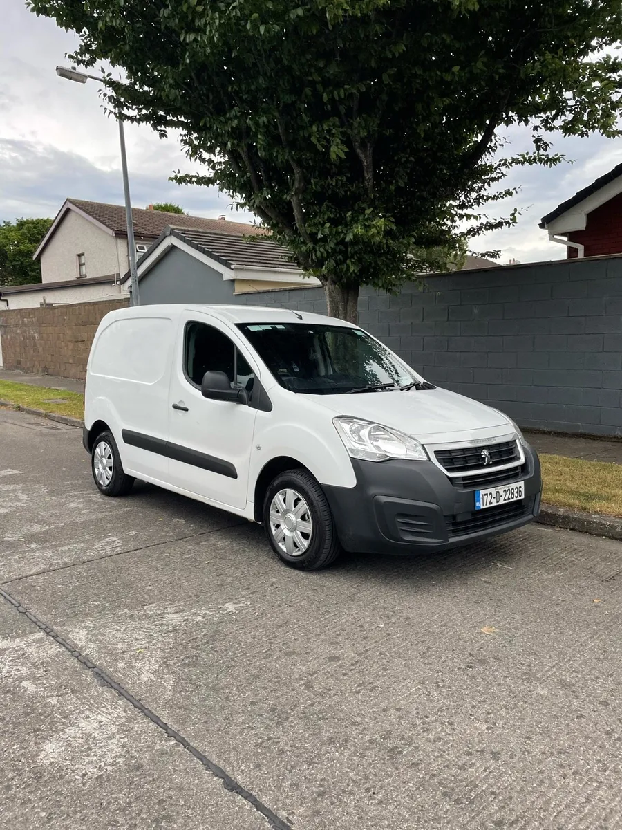 Peugeot partner new doe very clean - Image 1
