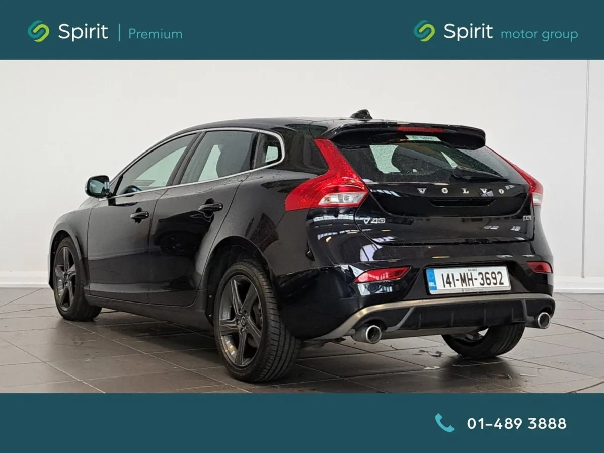 Volvo V40 D3 150PS R-design Auto call John 086191 - Image 3