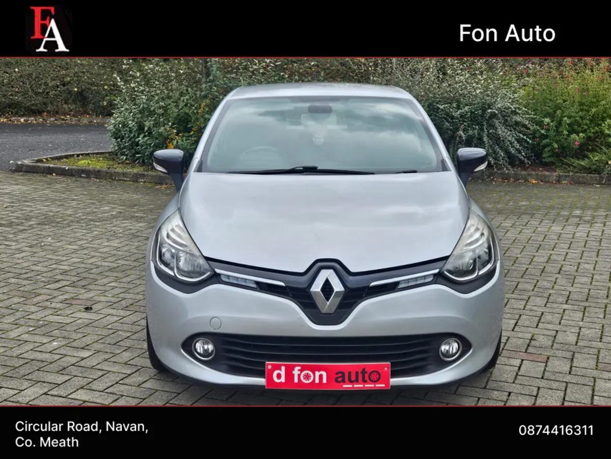 Renault Clio 1.2 PETROL DYNAMIQUE 5 DOOR HATCHBACK - Image 2