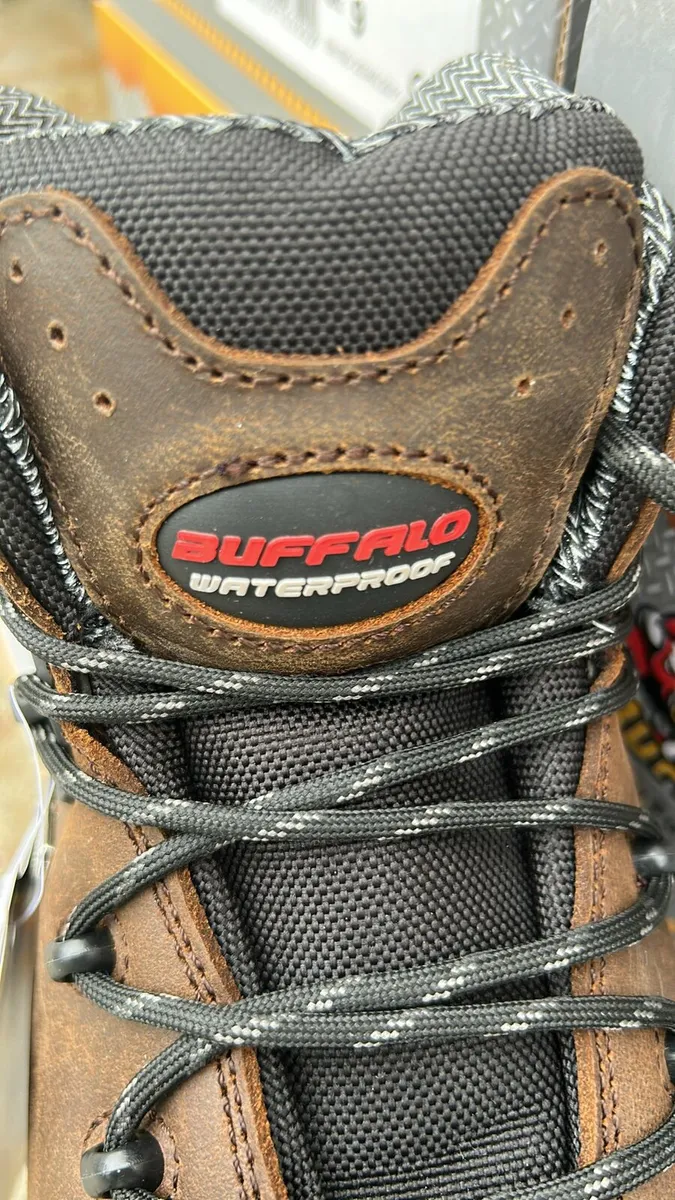 MAGNUM SAFETY WATERPROOF boots - Image 2