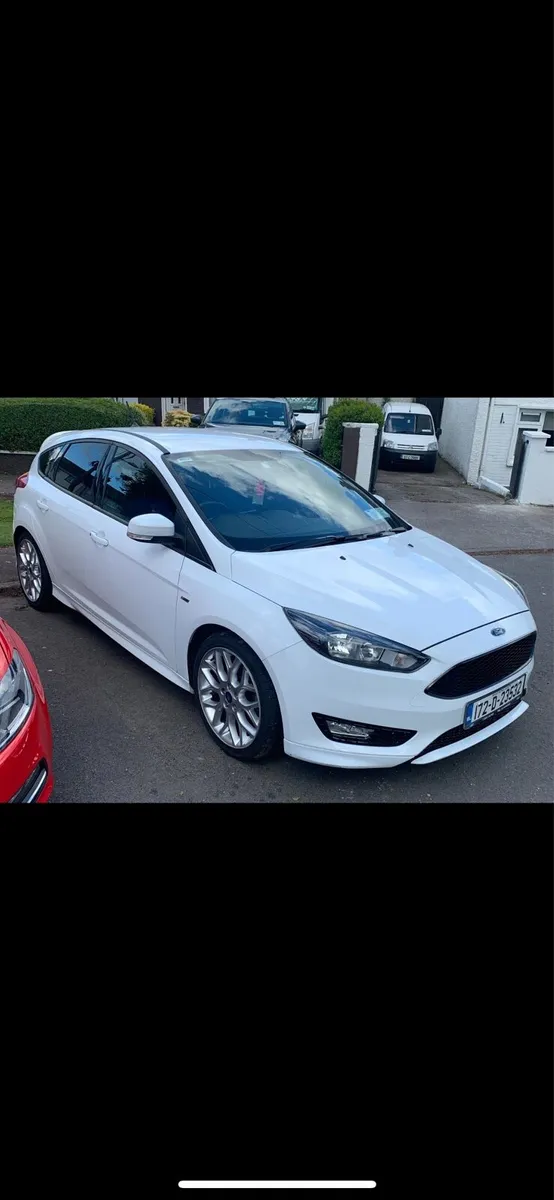 Ford Focus ST Line - Image 2
