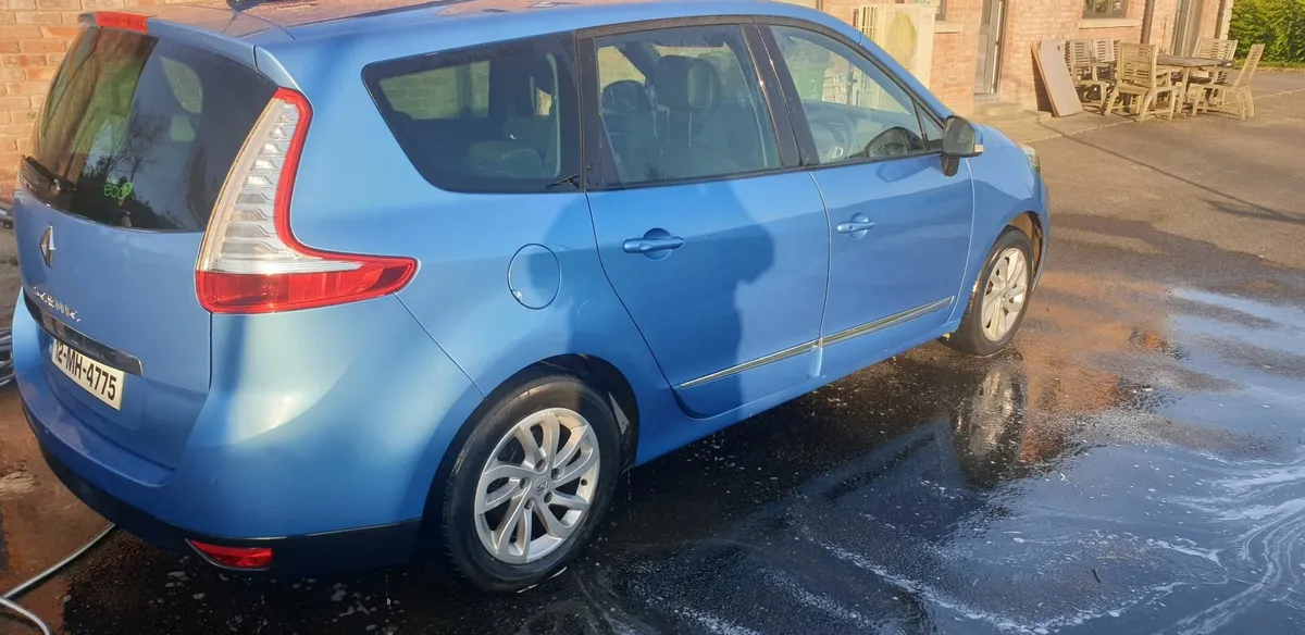 Renault Grand Scenic 2012 - Image 3