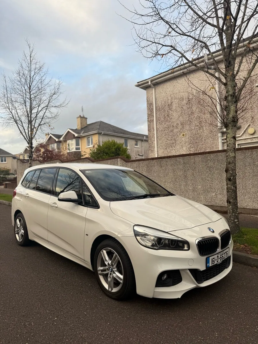 Bmw 2 series - Automatic & 7 seats - Image 1