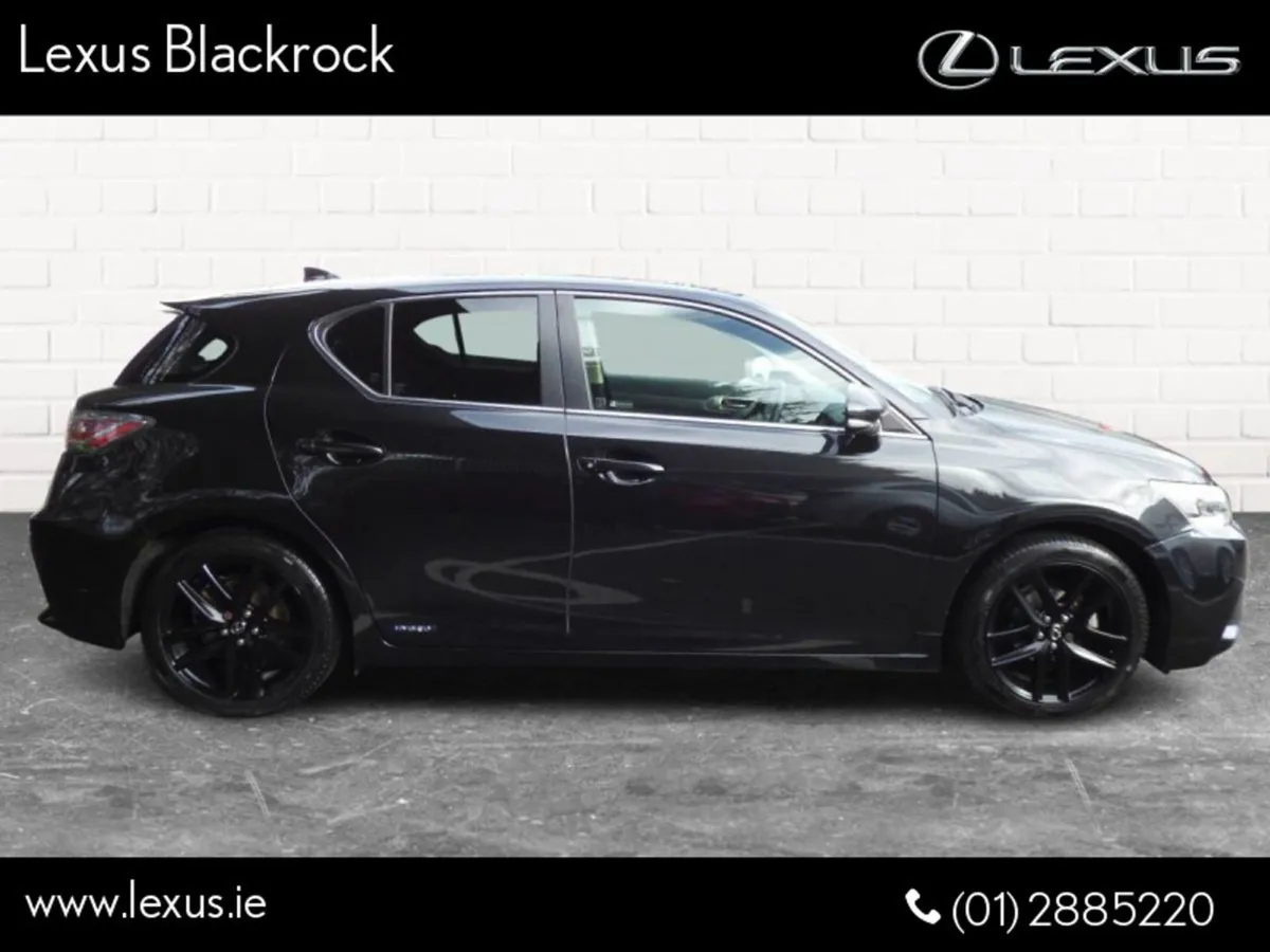 Lexus CT200H Hybrid Sport - Image 3