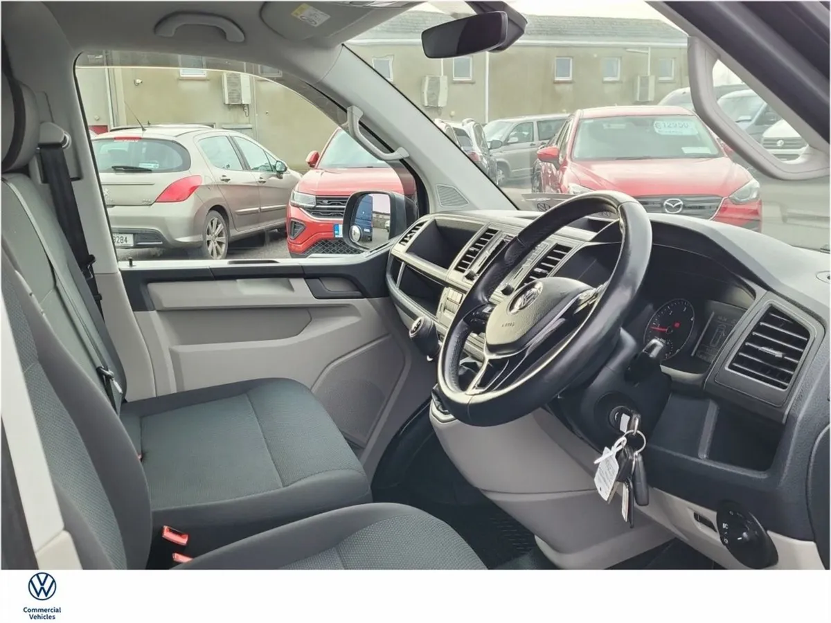 Volkswagen Transporter Highline 2.0 TDI 150BHP LWB - Image 3