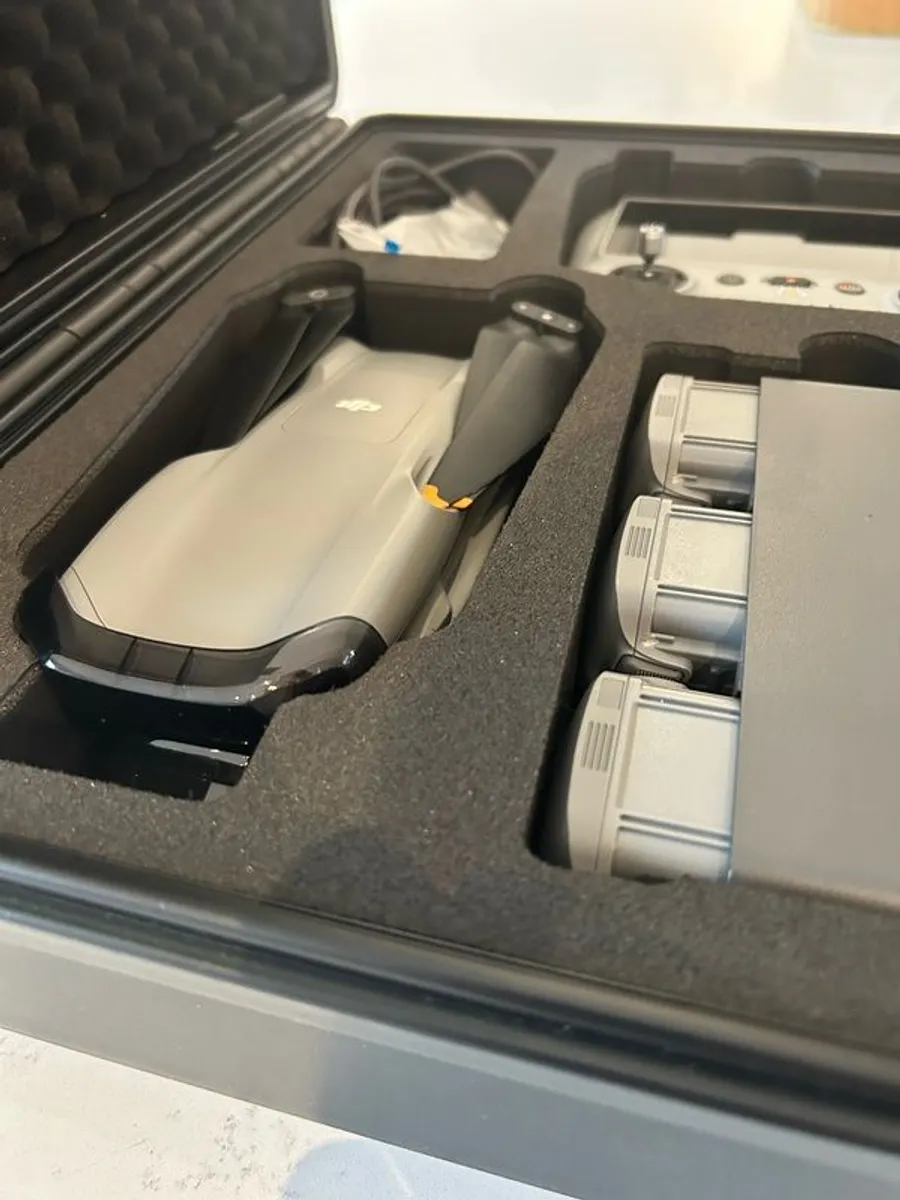 DJI Air 3 Fly More Combo + DJI Care Refresh (Jan 2026) + Hard Case - Image 4