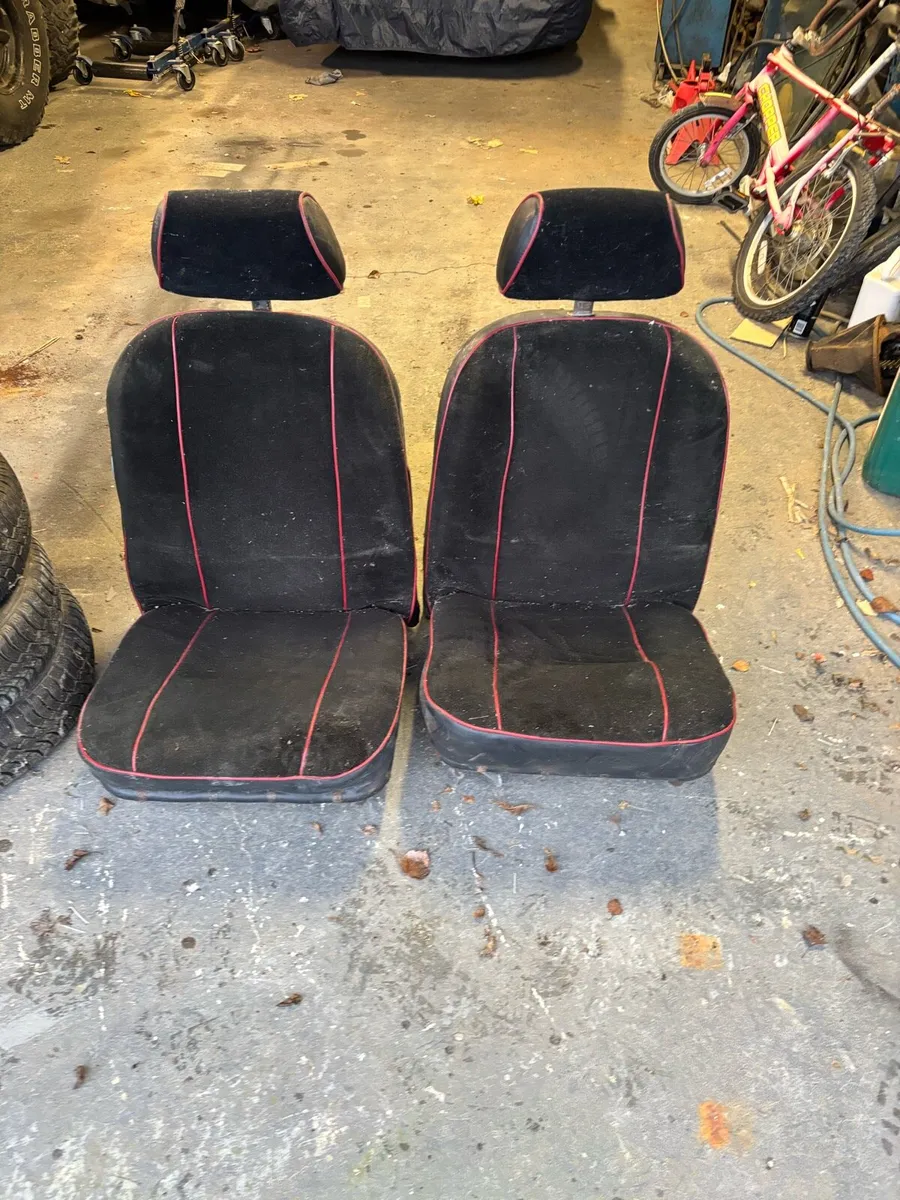 Mg midget rostyle wheels and seats - Image 3