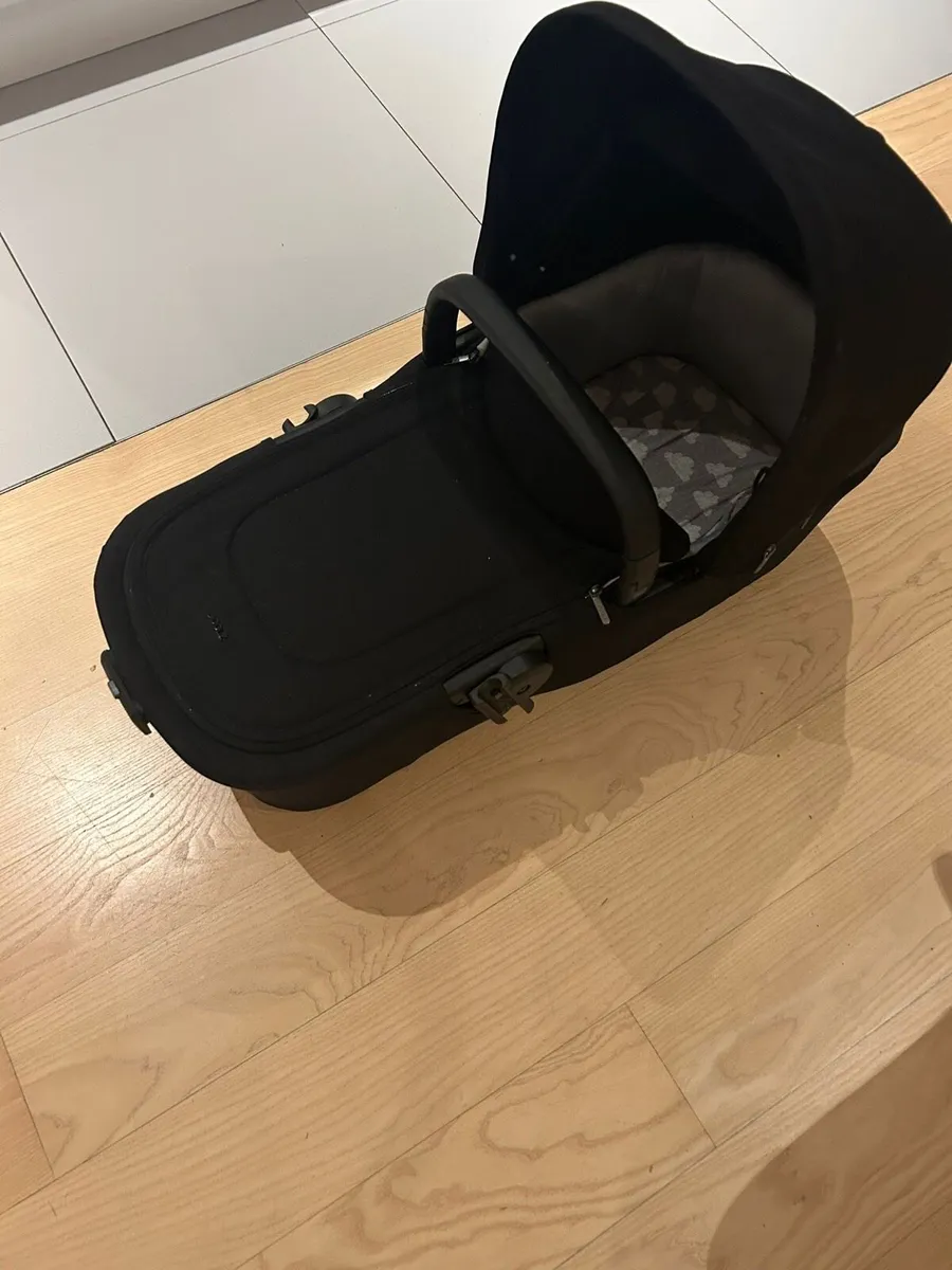 Joolz Aer+ Bassinet Space Black - Image 2