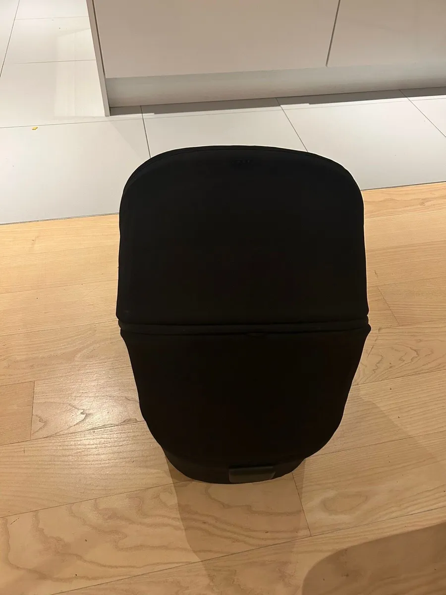 Joolz Aer+ Bassinet Space Black - Image 3