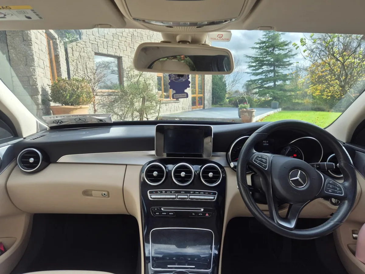 Mercedes-Benz C-Class 2018 - Image 2