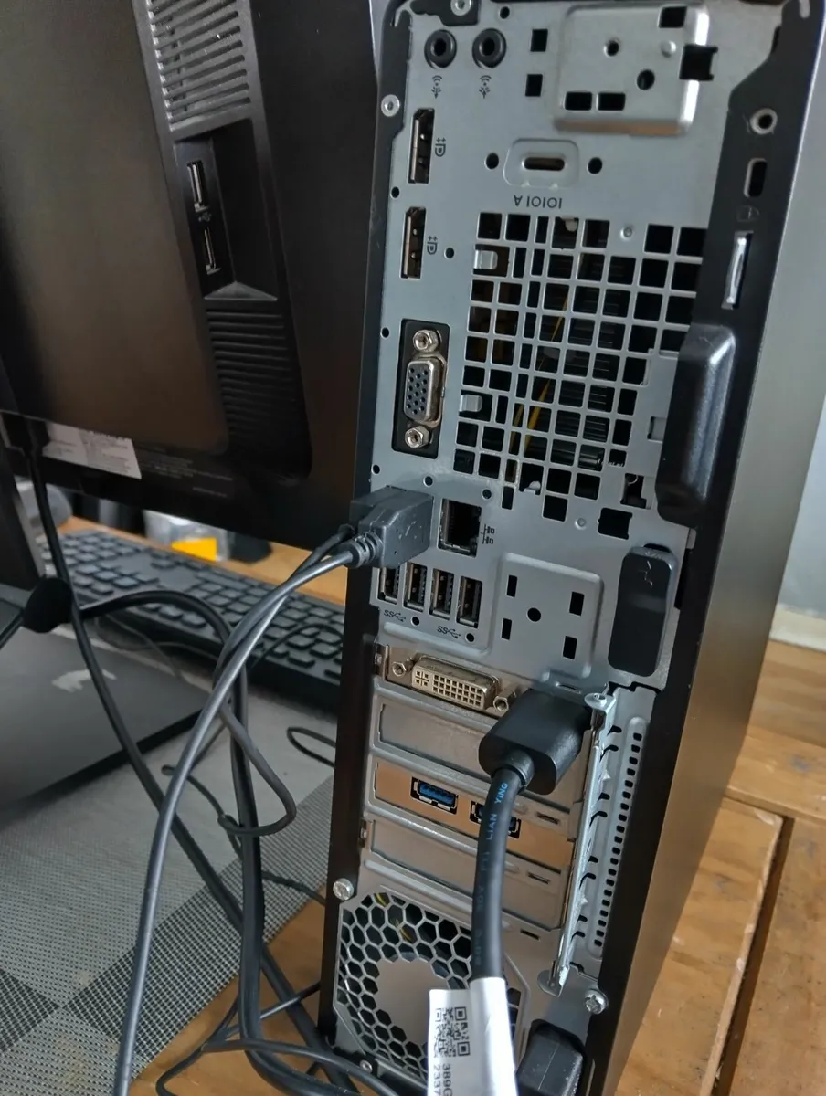 HP EliteDesk 800 G3 SFF 7th Gen System - Image 3