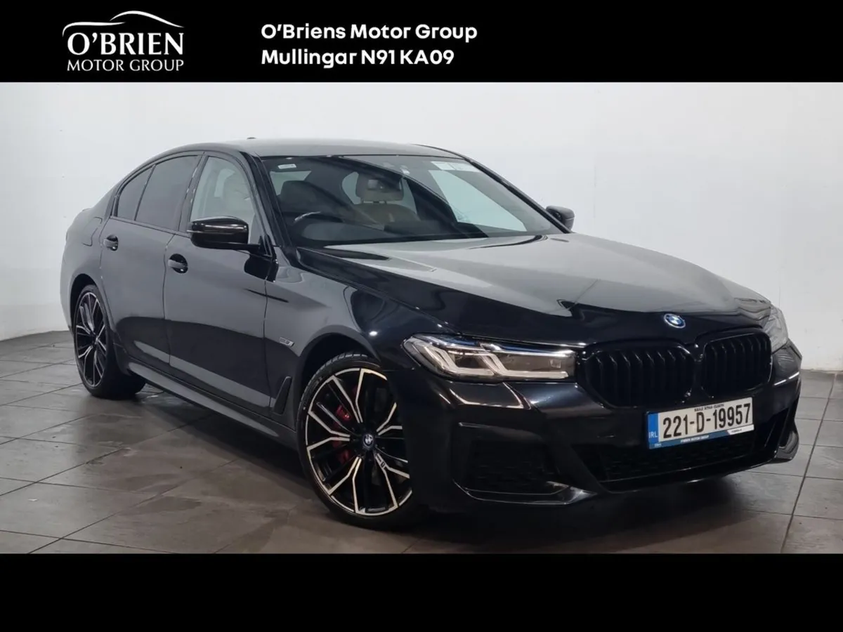 BMW 5-Series 545e xDrive SE - Image 1