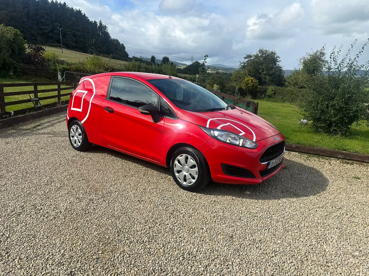 Ford Fiesta 1.4 D 2 Seater Van 2017 - Image 1