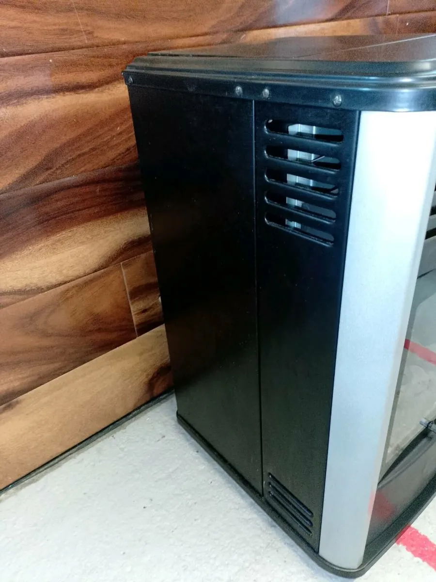 Gas heater - Image 2