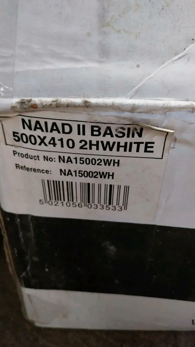 Sink and pedestal - Image 3