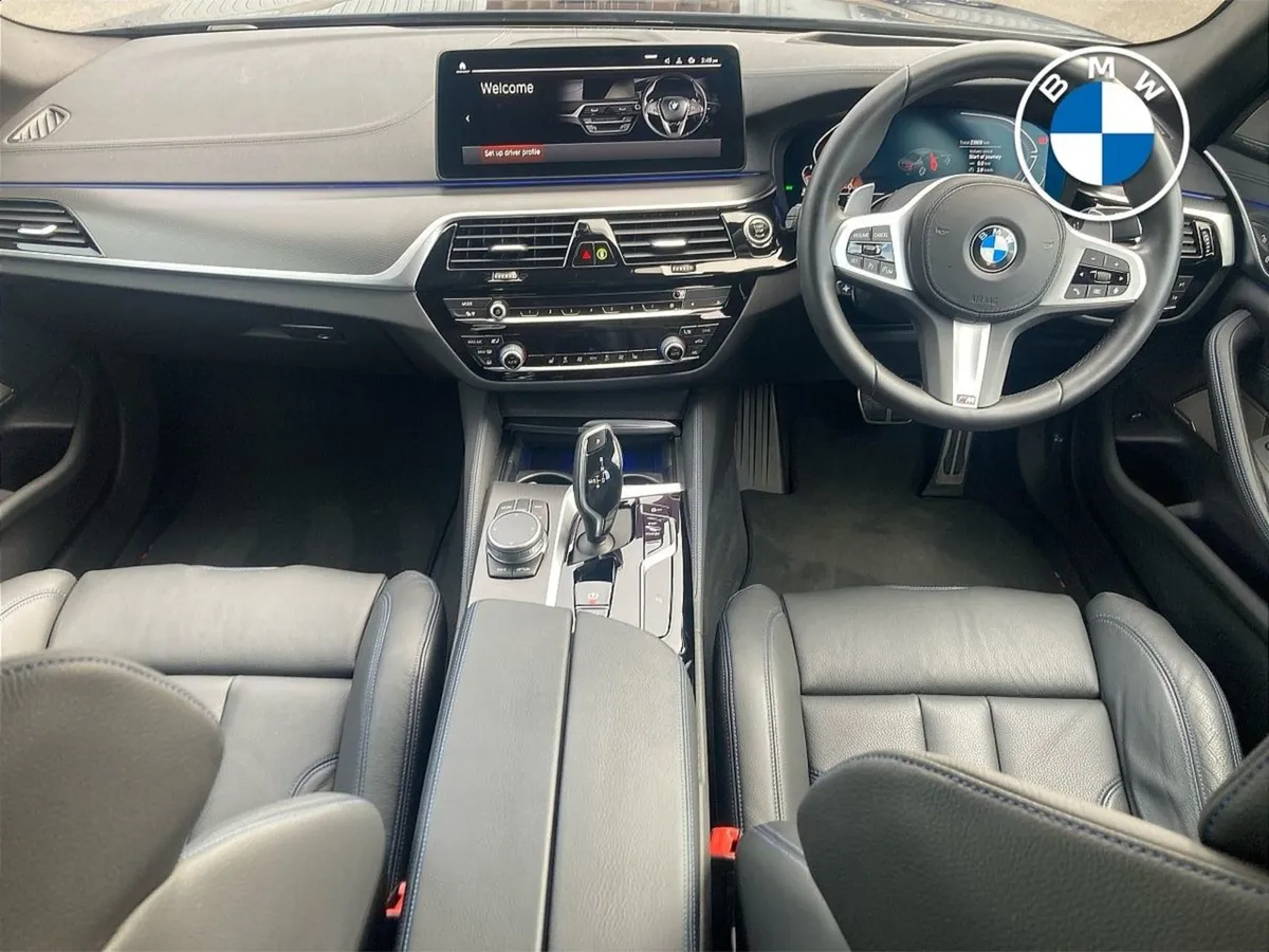 BMW 5 Series 520d M Sport Edition Saloon - Image 3