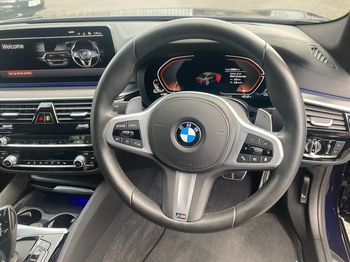 BMW 5 Series 520d M Sport Edition Saloon - Image 4
