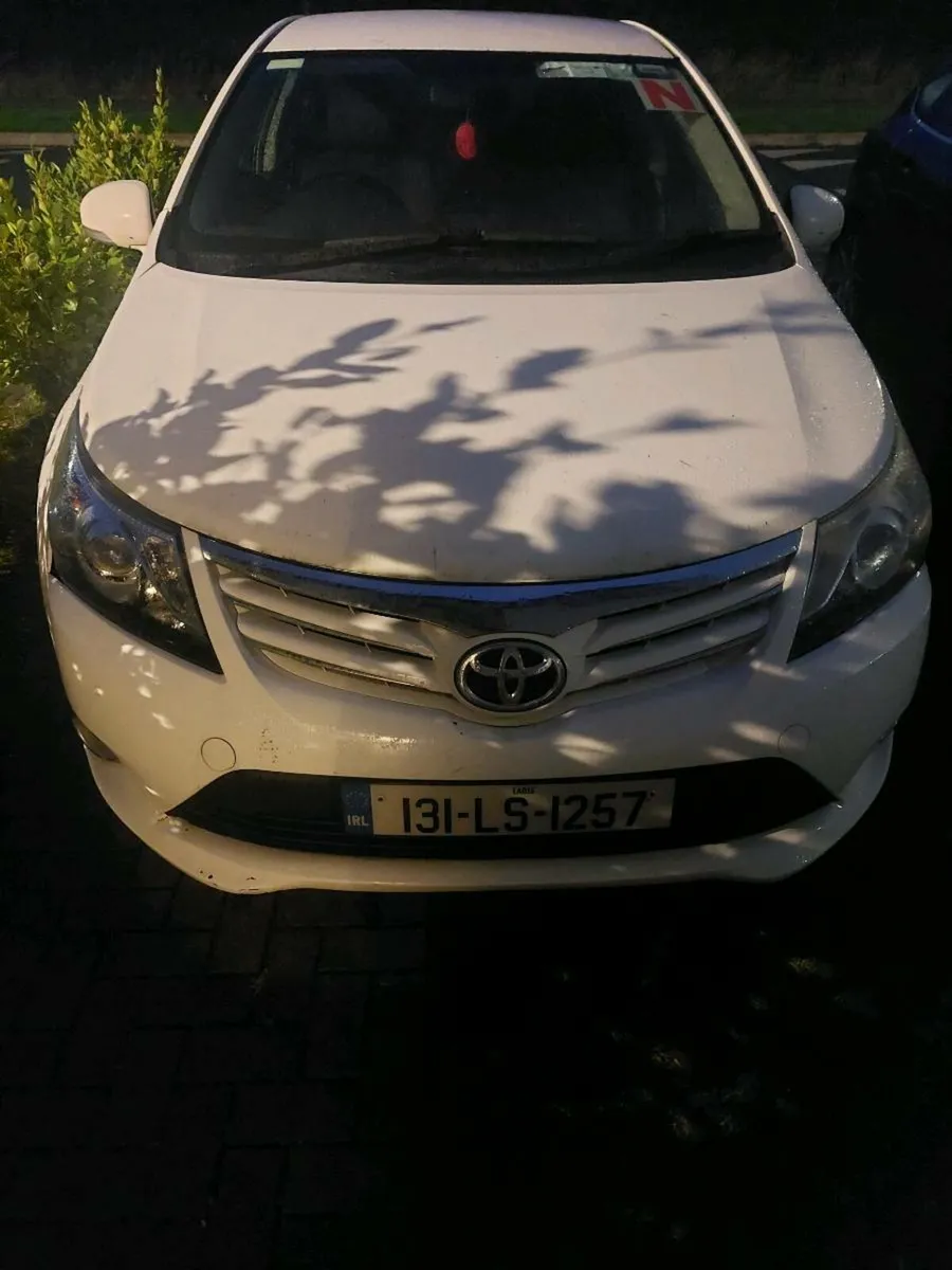 2013 Toyota Avensis - Image 4