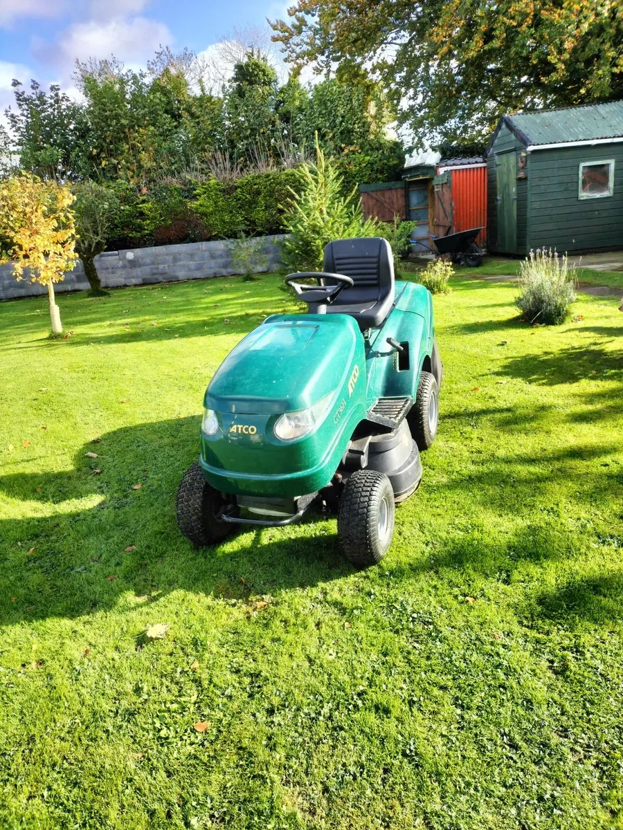 Ride on mower - Image 2