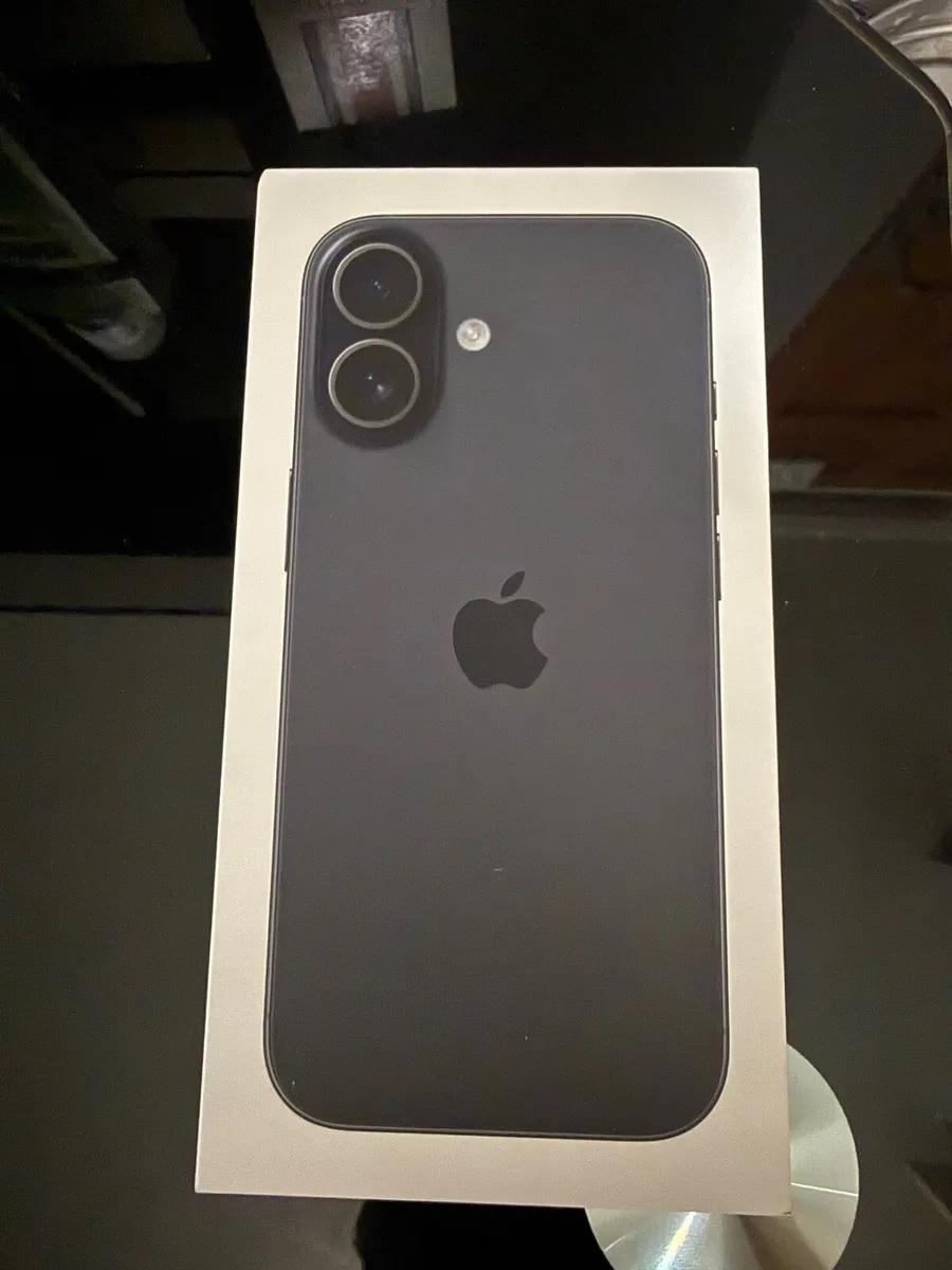 iPhone 17 256GB Unlocked brand new - Image 1