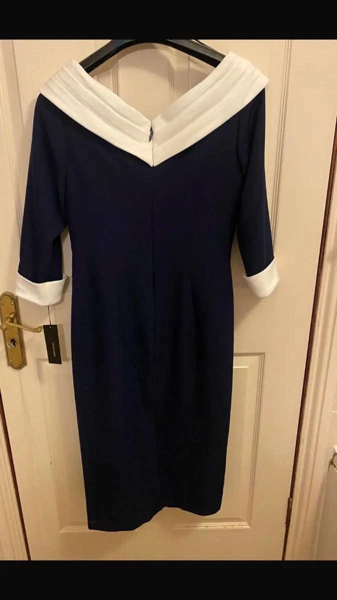 Mother of the bride dress BNWT - Image 2