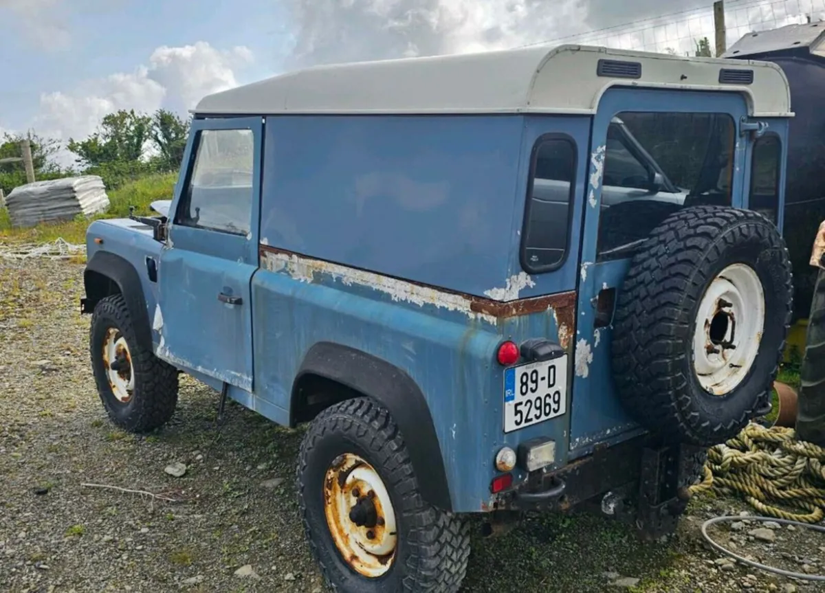 Landrover Defender 90 - Image 2