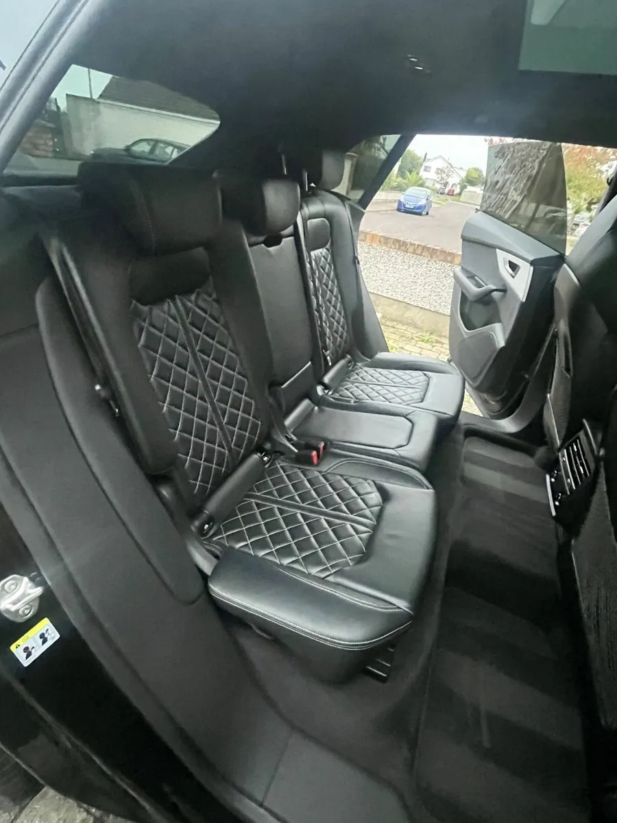 Audi Q8 2023 - Image 3