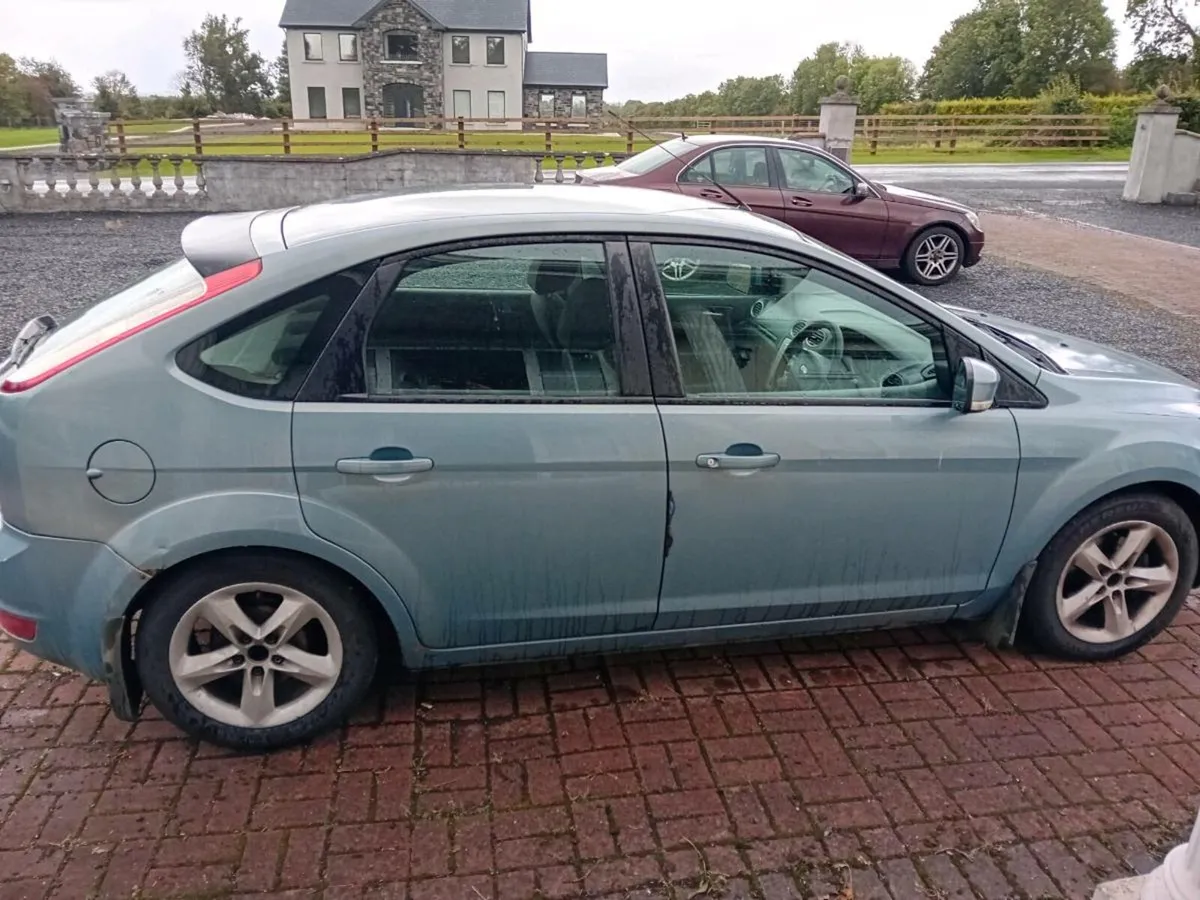 Ford focus 1.6 - Image 2
