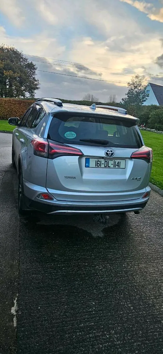Toyota rav4 2016 - Image 3