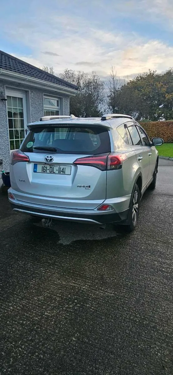 Toyota rav4 2016 - Image 4