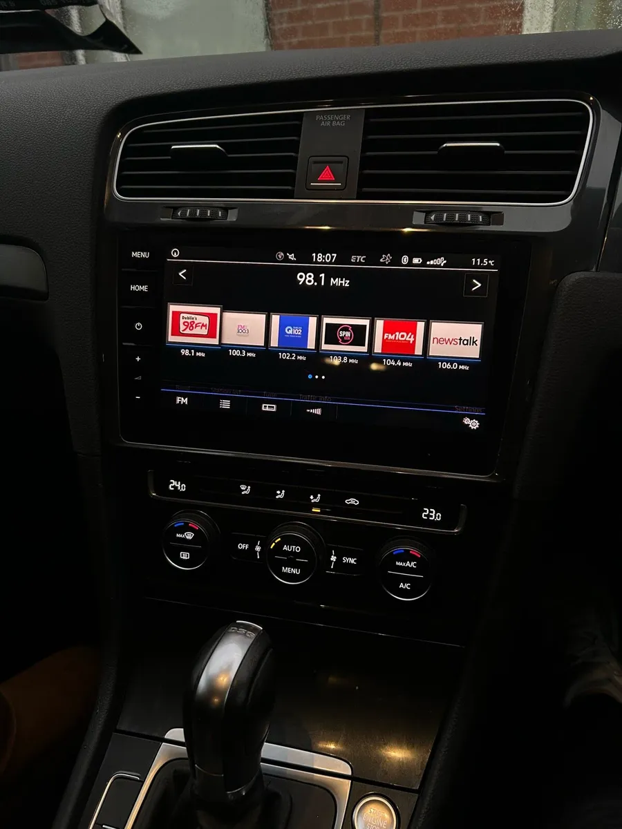 Volkswagen Golf TSI - Image 3