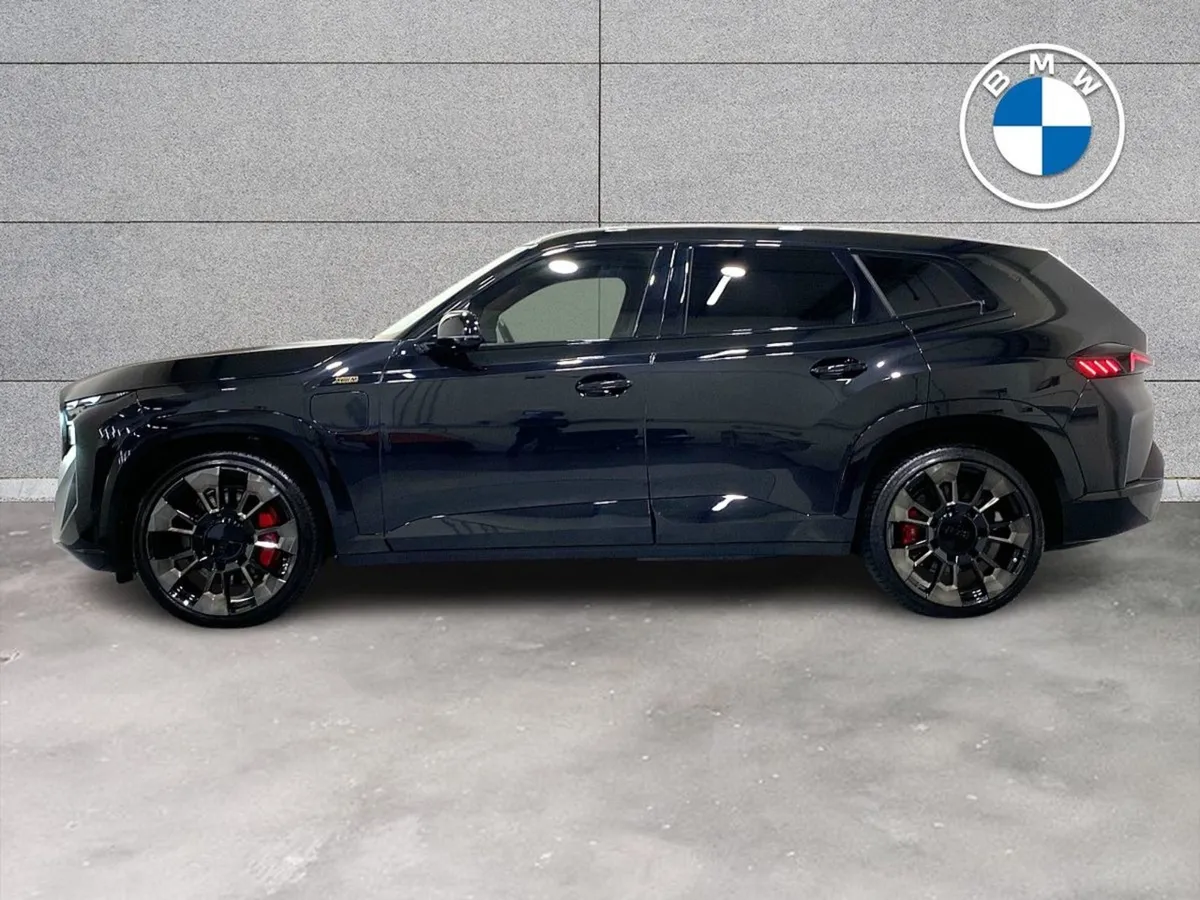 BMW XM 4.4 Litre Petrol Plug-in Hybrid - Image 4