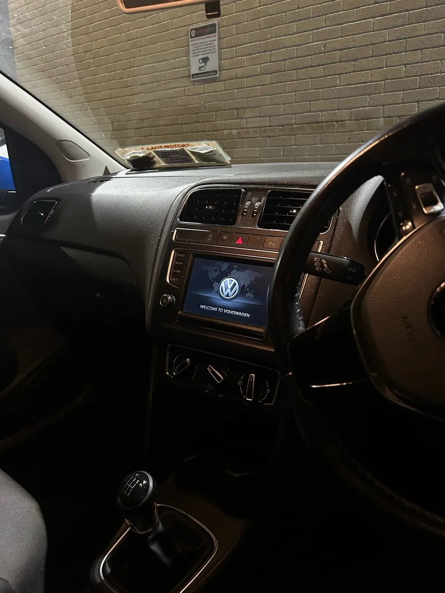 Blue Volkswagen polo 3 door - Image 3