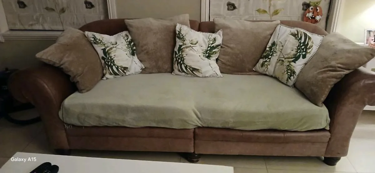 Couch - Image 1