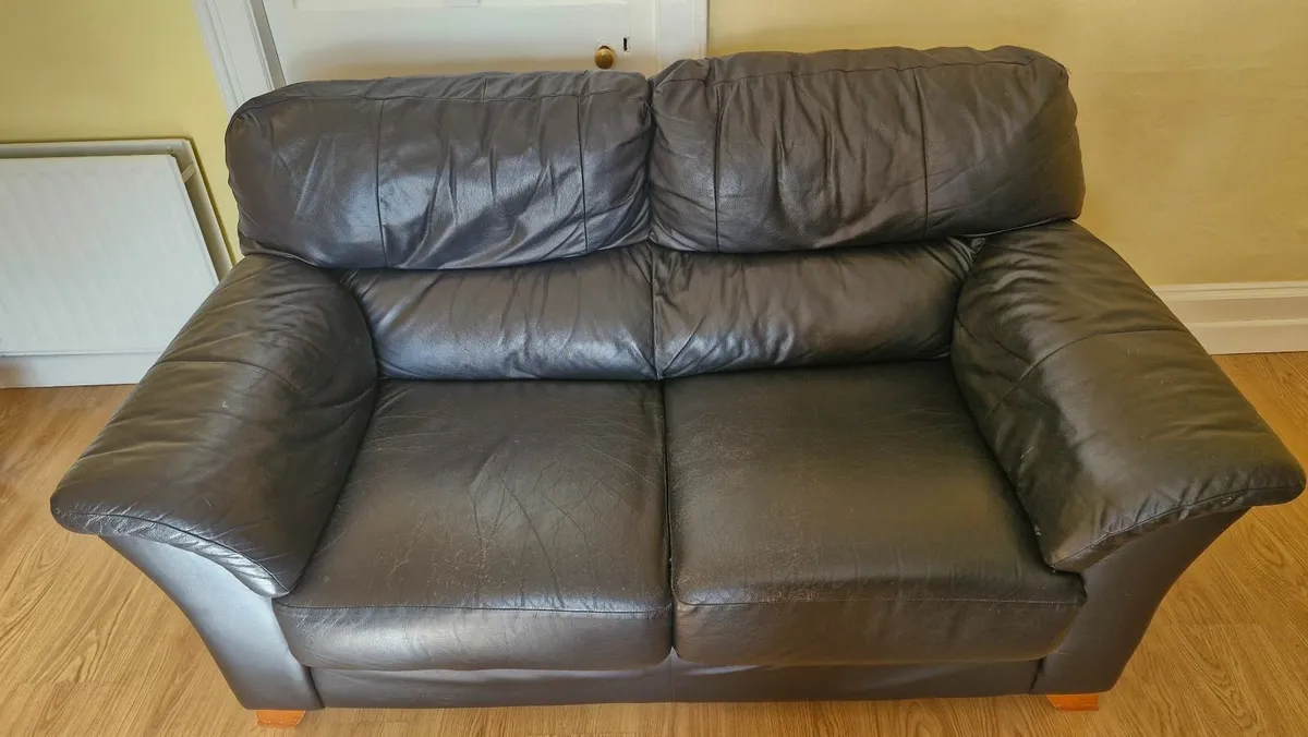 Leather sofa - Image 4