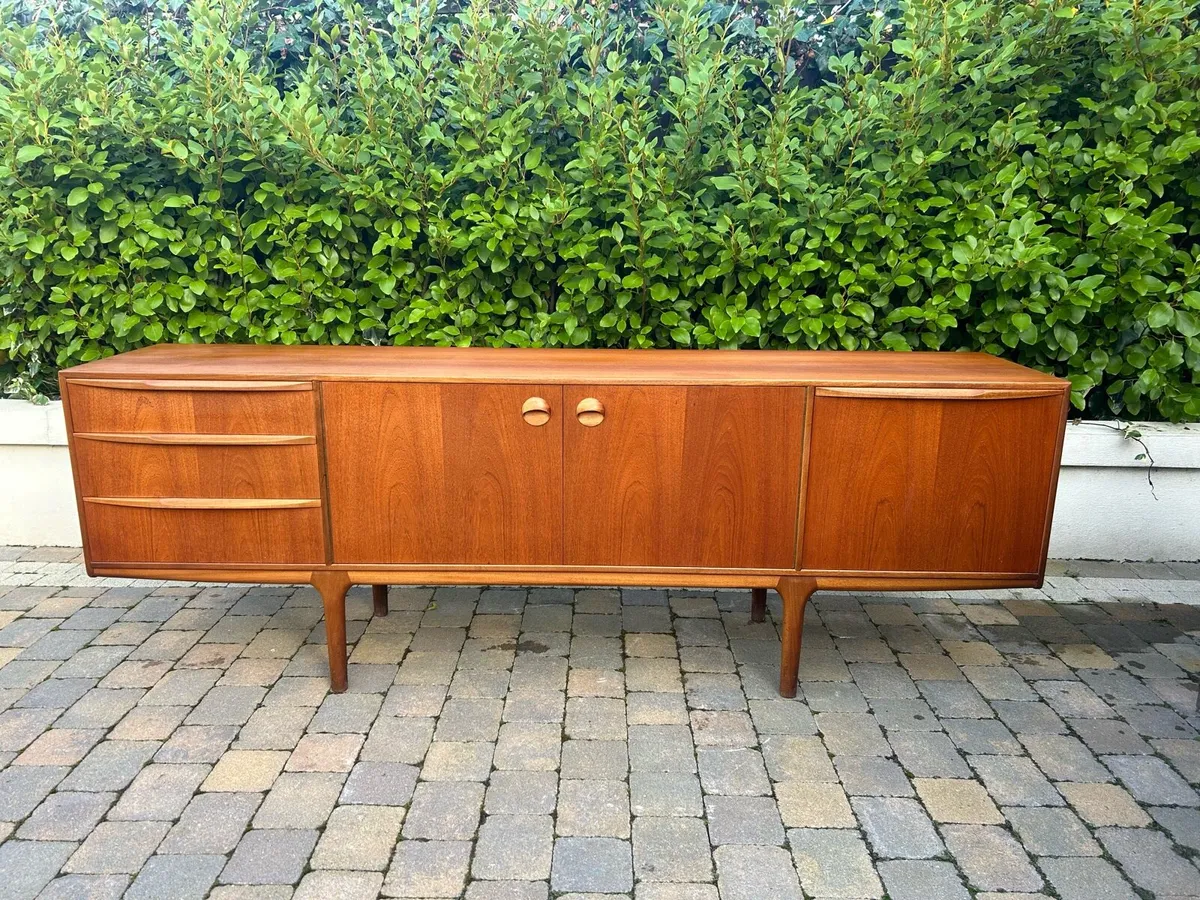 McIntosh mid century sideboard credenza - Image 1